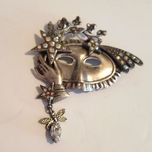 Kirks Folly Brooch